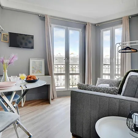 Authentic - 2p - Canal Saint-martin Lägenhet